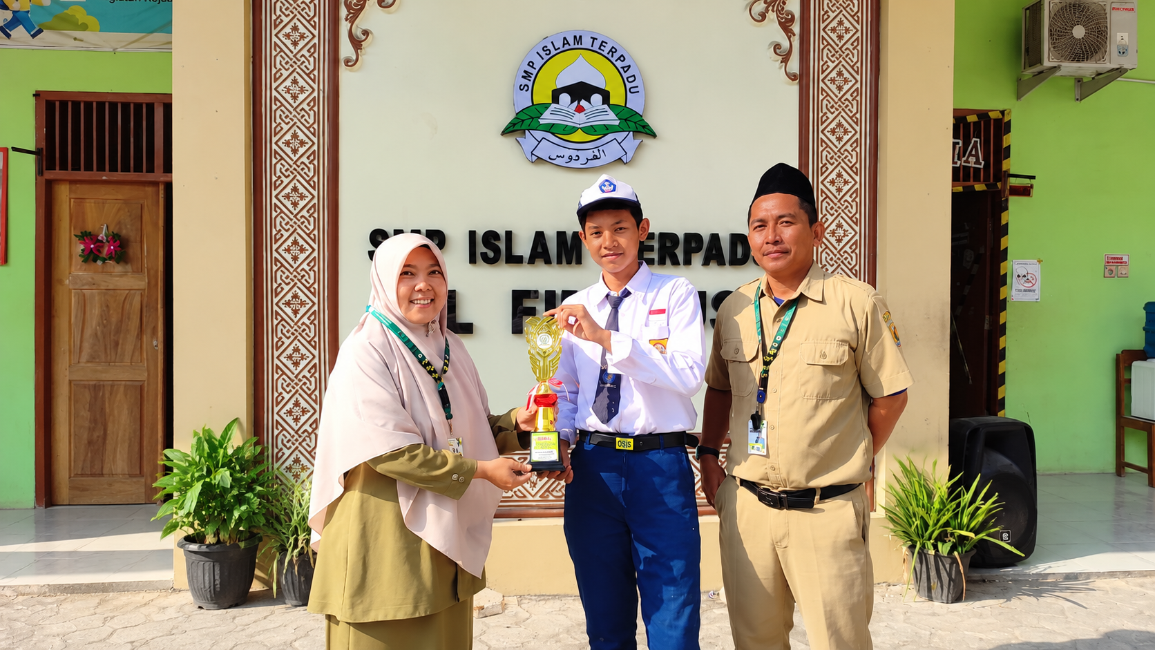 Juara 2 Lomba Kaligrafi MAPSI Sub Rayon 03 Tahun 2026 — Kategori Putra
